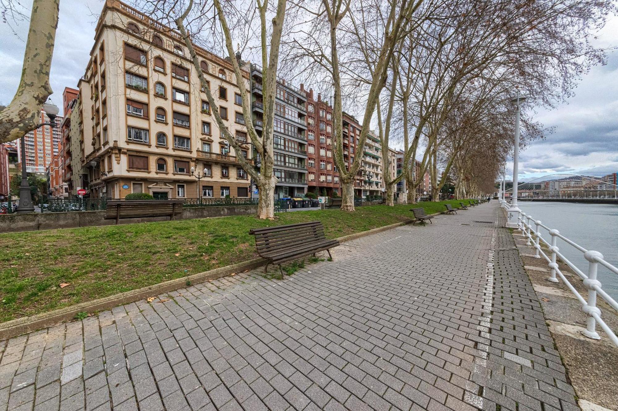 Tristan Vivienda Turistica De Diseno Con Ac Leilighet Bilbao Eksteriør bilde